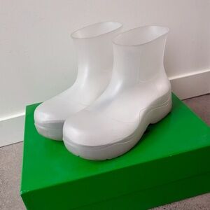 Bottega Veneta White Ankle Boots